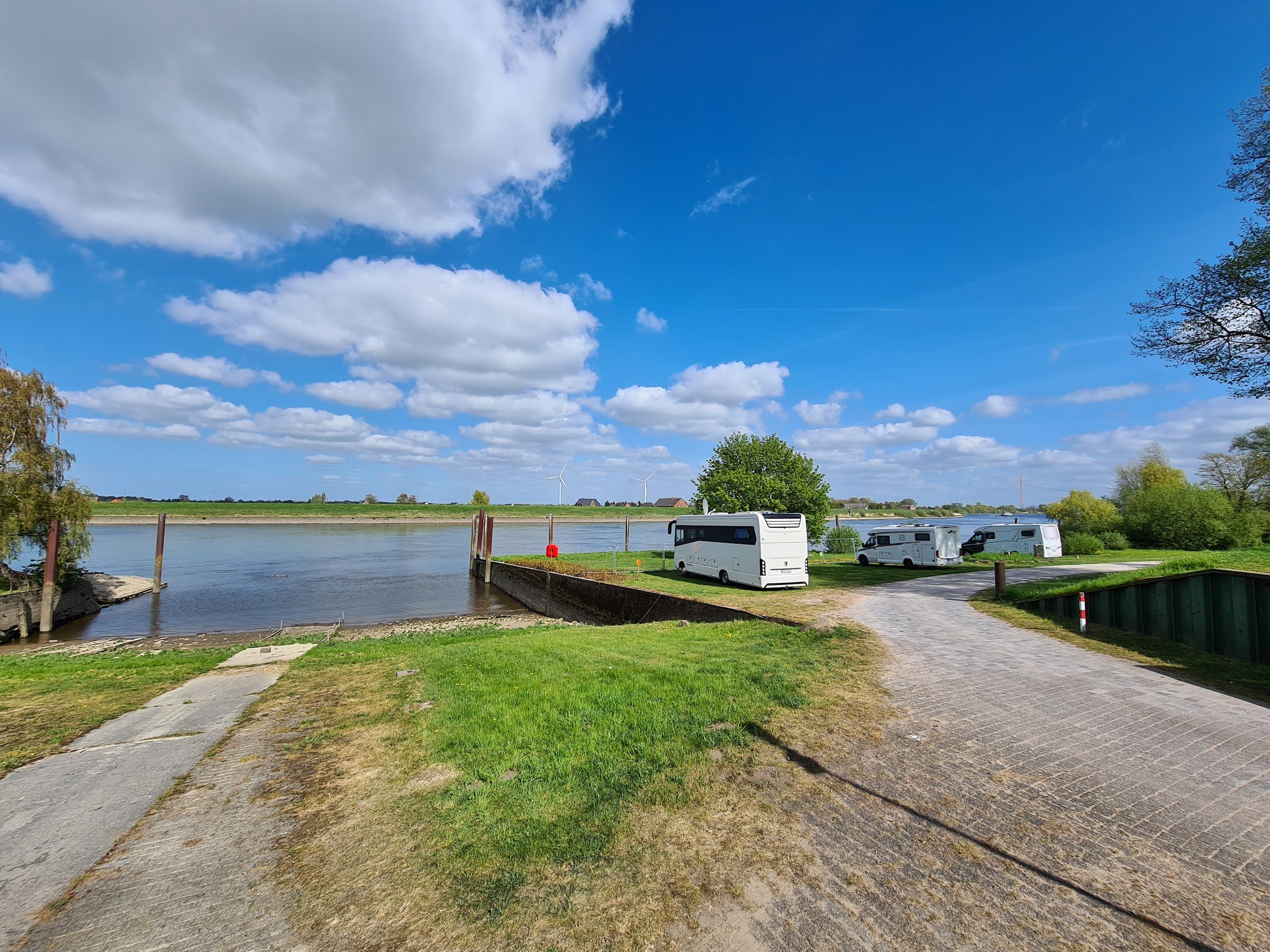 Wohnmobilstellplatz Elbepark Bunthaus (Elbepark Bunthaus)